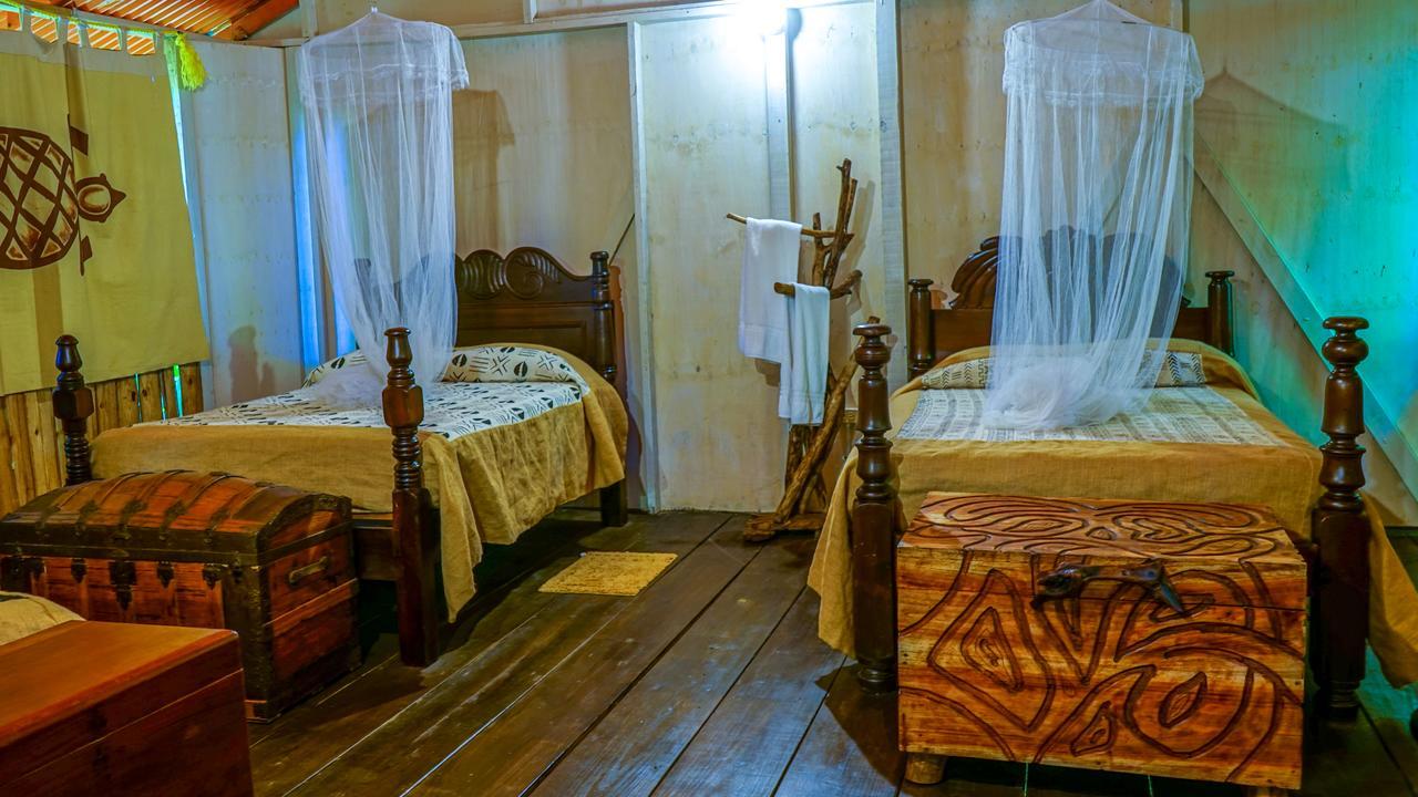 Вілла Great Huts Boston Bay Екстер'єр фото
